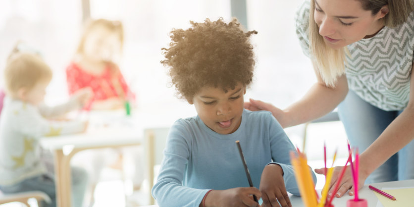 Graphic Designers vs. Illustrators: Who Do You Need?